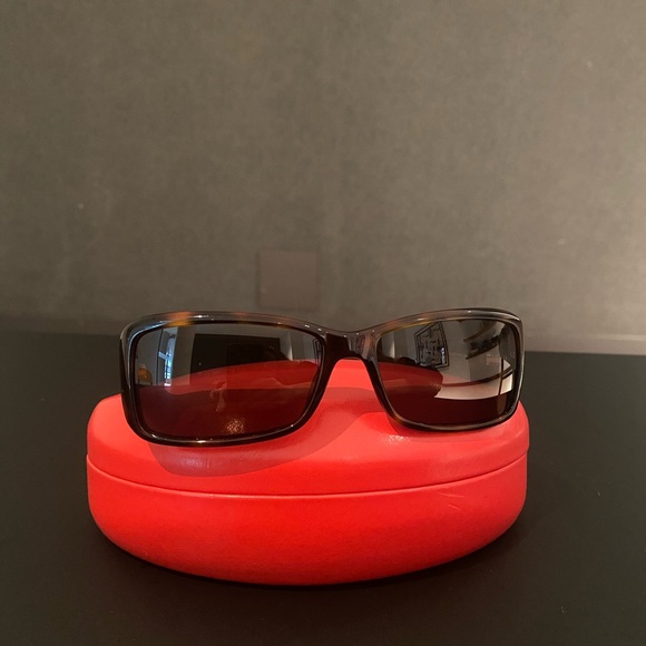 Vintage Valentino sunglasses - Picture 2 of 3